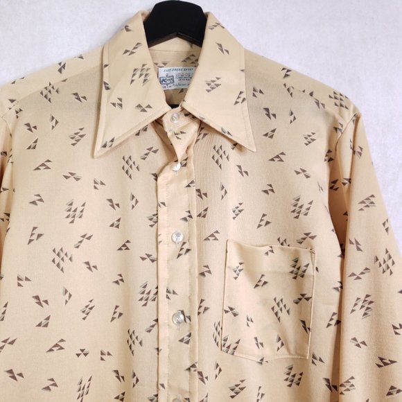 Vtg K-Mart Men's Large (Approx) Abstract Geometric Polyester Knit Dress Shirt - Picture 4 of 5